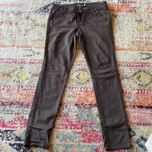 Brown skinny volcom pants